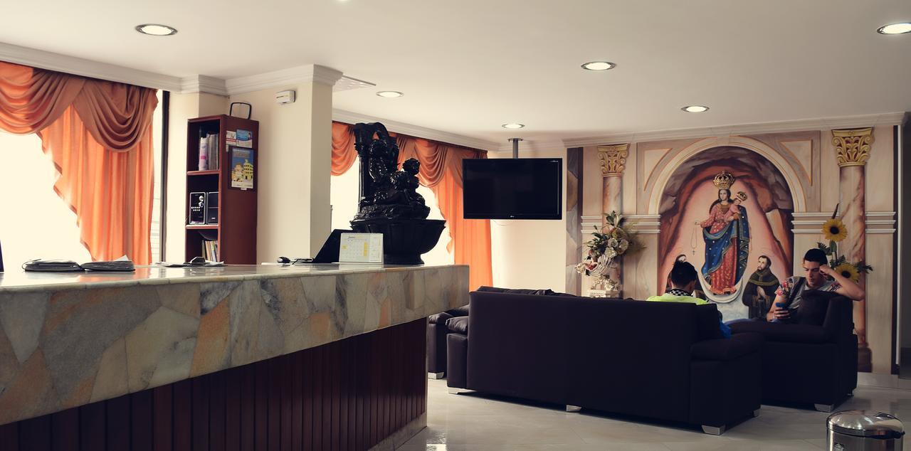 Hotel Santa Isabel 2 Ipiales Kültér fotó